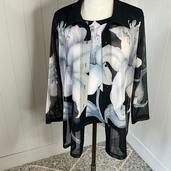 Vintage Clara S Womens Size Medium 2 Piece Tank & Jacket Black Floral Flowy - Picture 1 of 15